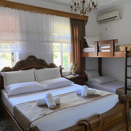 Yuri Guest House Gjirokaster Exterior photo