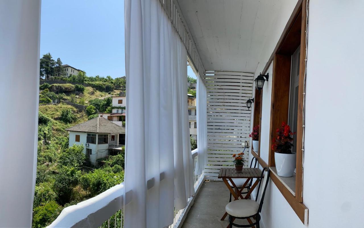 Yuri Guest House Gjirokaster Exterior photo